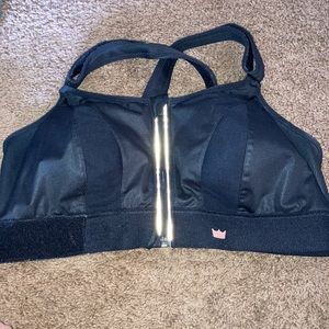 SHEFIT ultimate sports bra